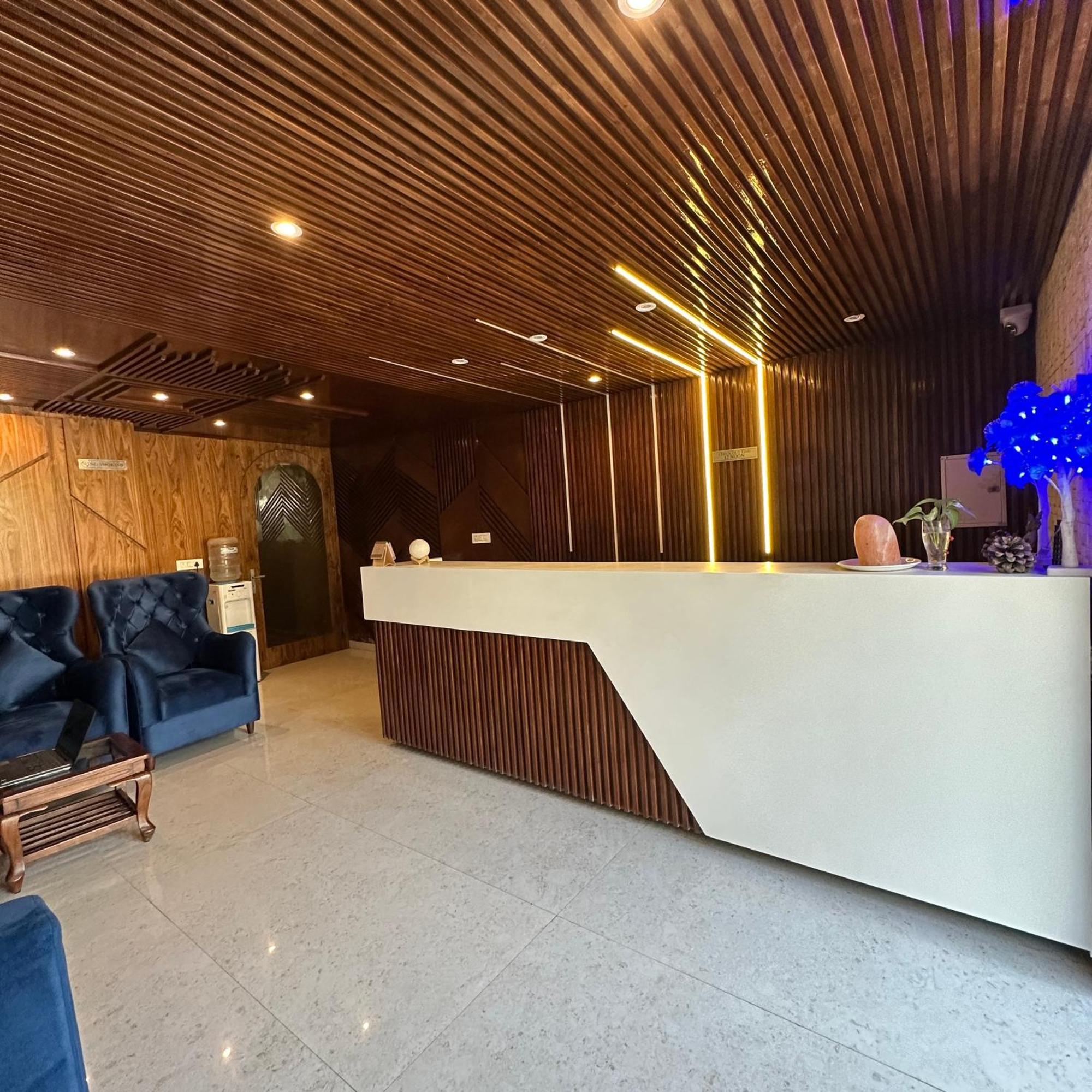 La Casca Experience Hotel Zirakpur ภายนอก รูปภาพ