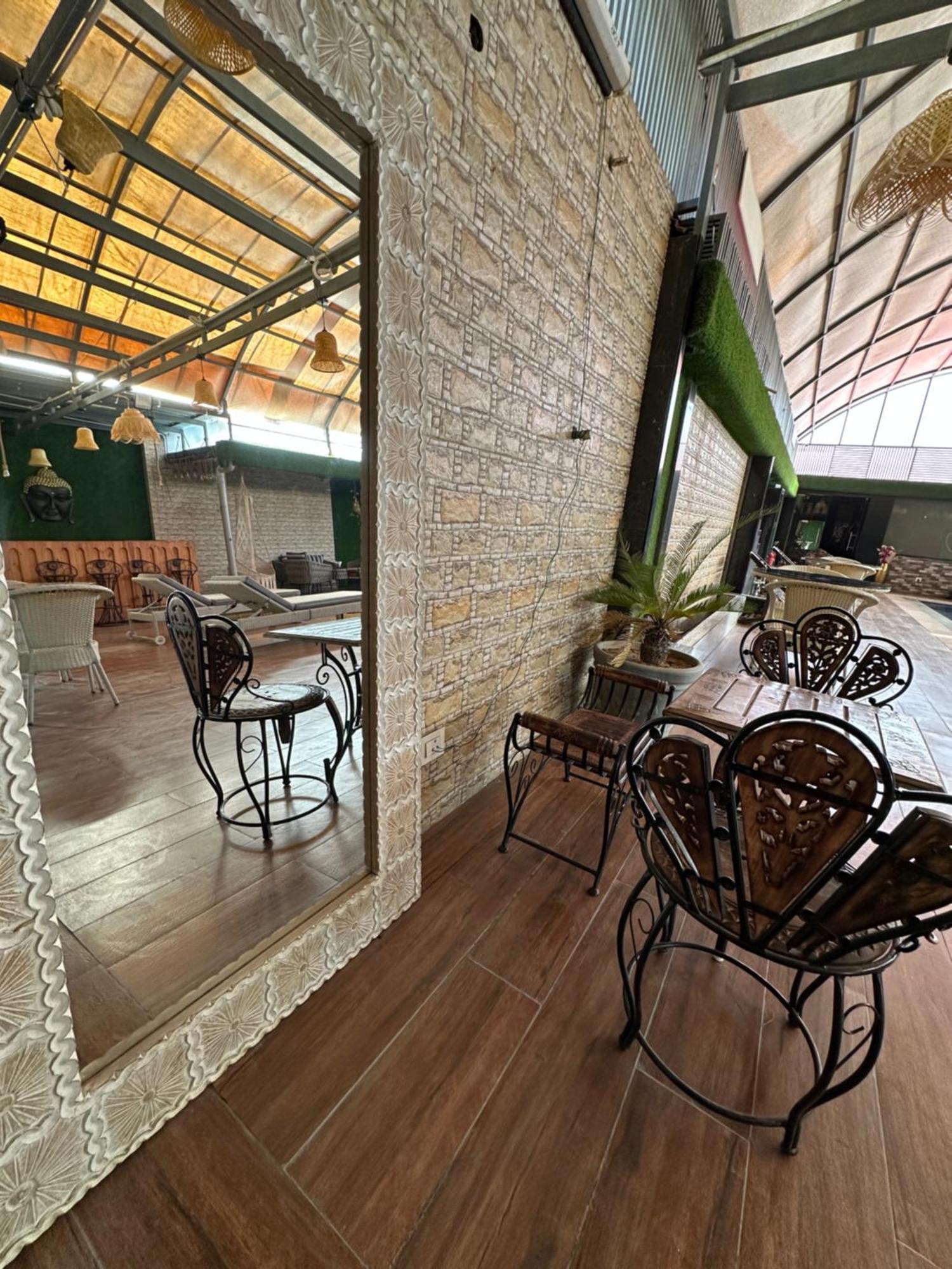 La Casca Experience Hotel Zirakpur ภายนอก รูปภาพ